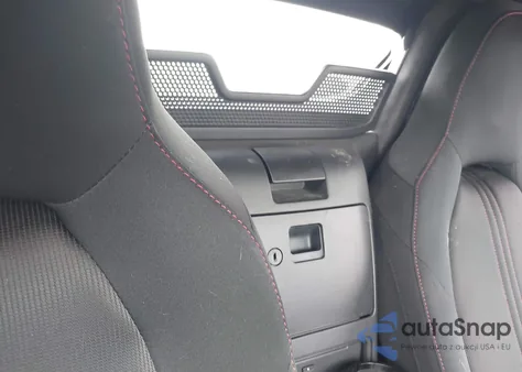 2017 Mazda Mx-5 Miata Club z USA, uszkodzony, nr VIN JM1NDAC73H0124073